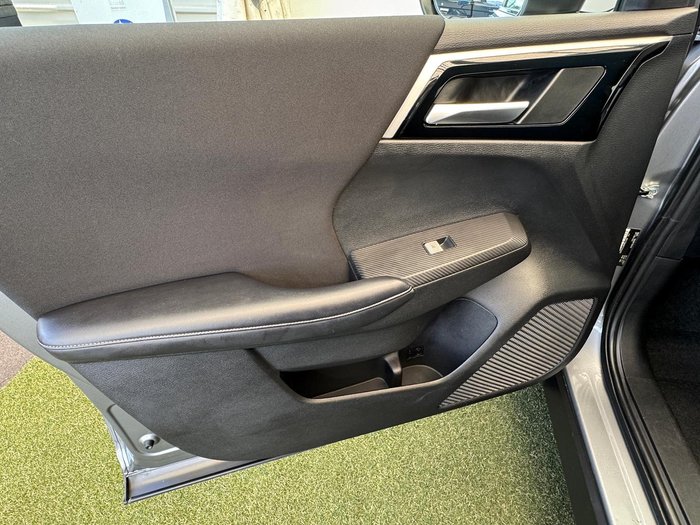 2023 Mitsubishi Outlander ES