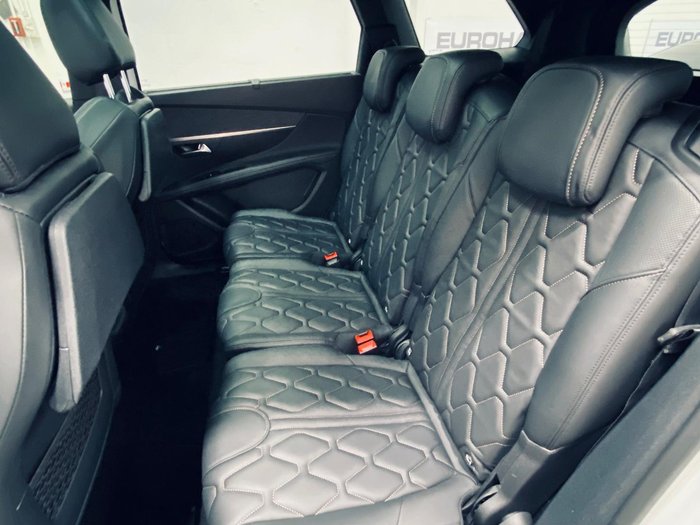 2018 Peugeot 5008 GT Line P87 MY19 Pearl White