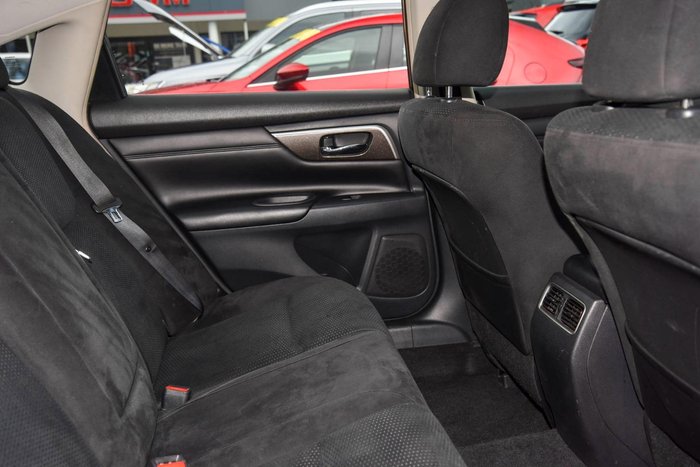 2013 Nissan Altima ST