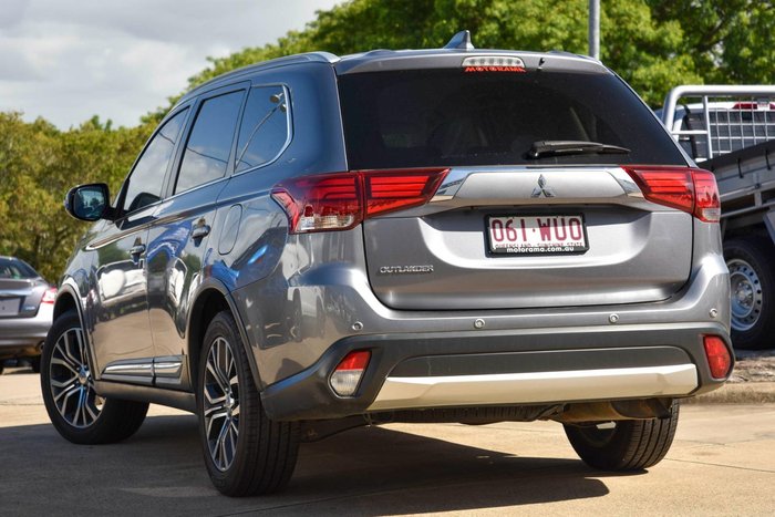 2016 Mitsubishi Outlander LS
