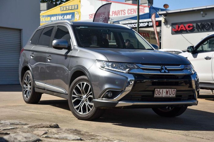 2016 Mitsubishi Outlander LS