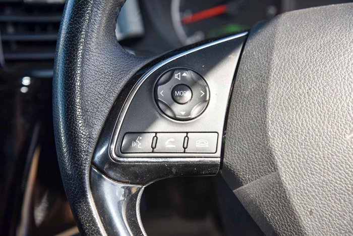 2016 Mitsubishi Outlander LS