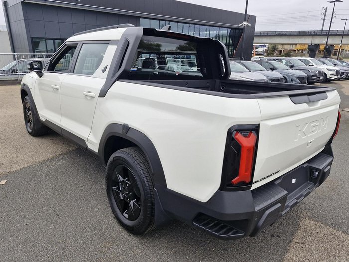2025 KGM Musso EV 2WD Black Edge O100 MY26 Grand White