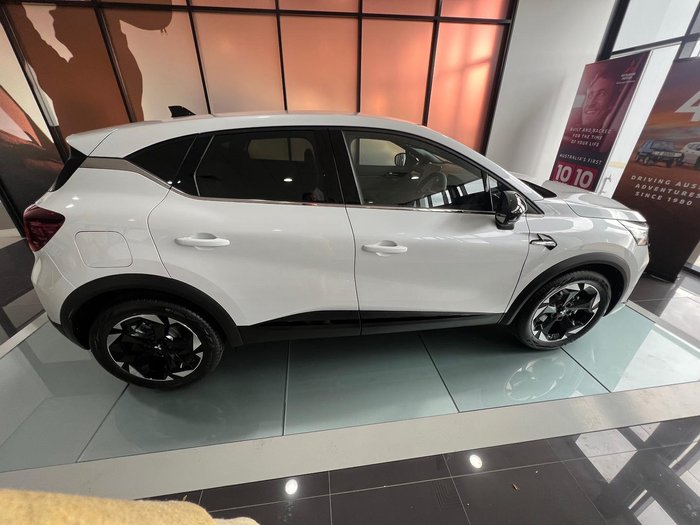 2025 Mitsubishi ASX Aspire XE MY25 Crystal White