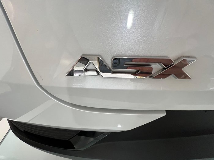 2025 Mitsubishi ASX Aspire XE MY25 Crystal White