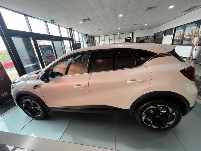 2025 Mitsubishi ASX Aspire XE MY25 Crystal White