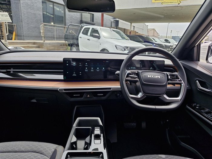 2026 KGM Torres Hybrid K30 J140 MY26 Grand White