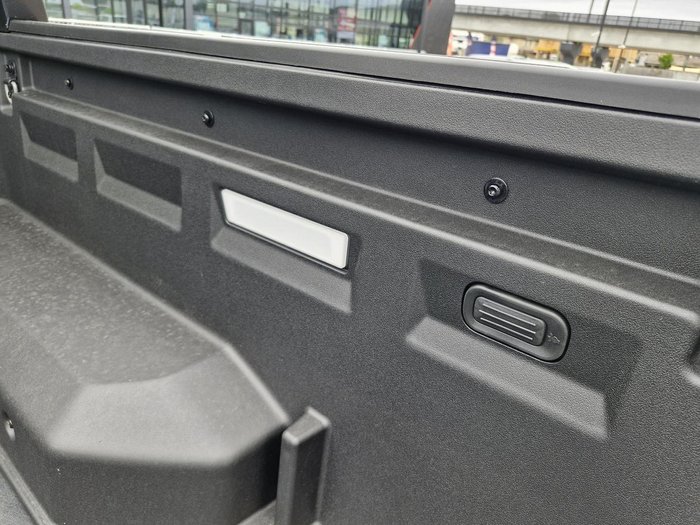 2025 KGM Musso EV AWD