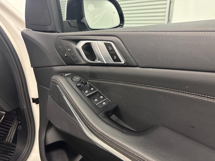 2021 BMW X5 xDrive40i M Sport G05 4X4 Constant Alpine White