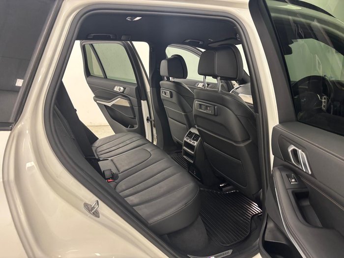 2021 BMW X5 xDrive40i M Sport G05 4X4 Constant Alpine White