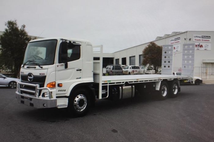 2018 Hino Fm 2635 2635 WHITE