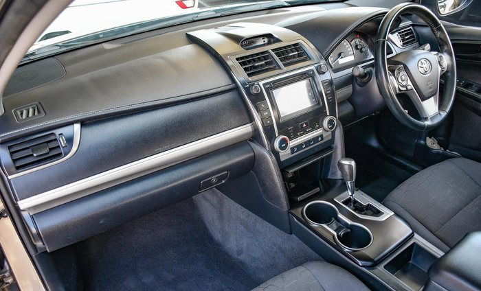 2013 Toyota Camry Atara R