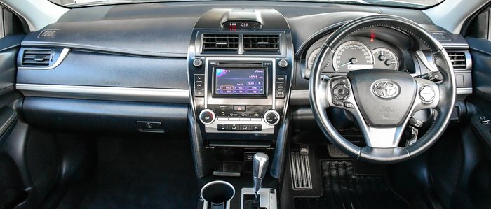 2013 Toyota Camry Atara R