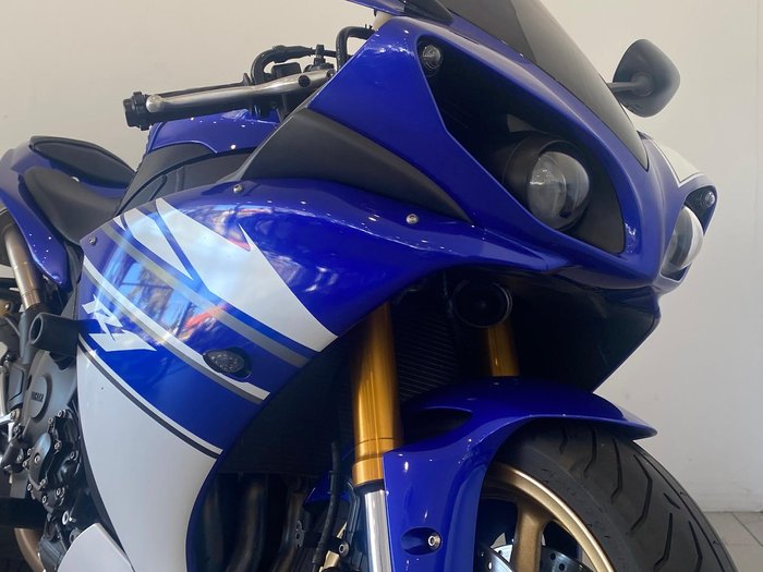 2010 Yamaha YZF-R1 R1 Blue