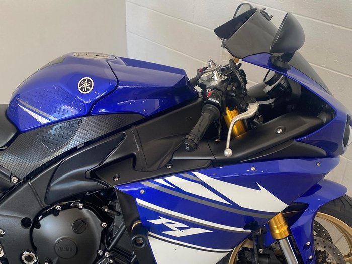 2010 Yamaha YZF-R1 R1 Blue