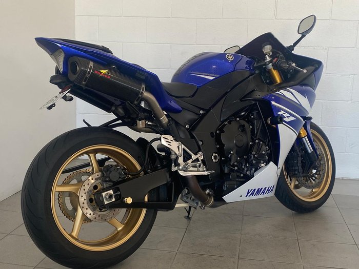 2010 Yamaha YZF-R1 R1 Blue