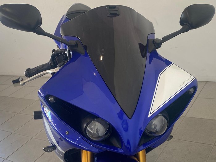 2010 Yamaha YZF-R1 R1 Blue
