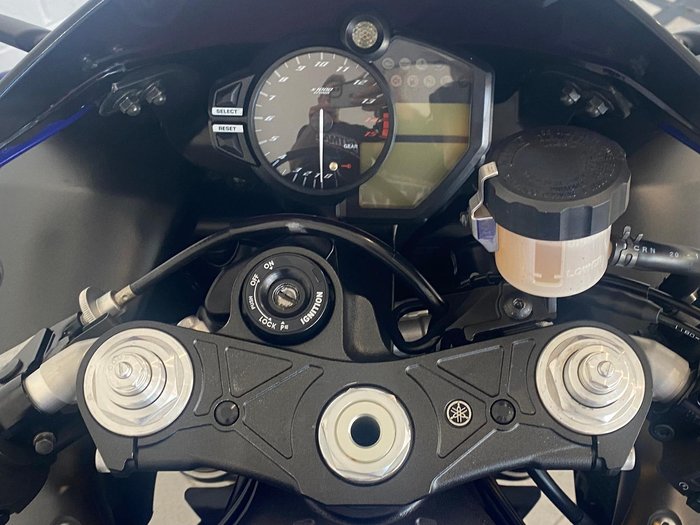 2010 Yamaha YZF-R1 R1 Blue