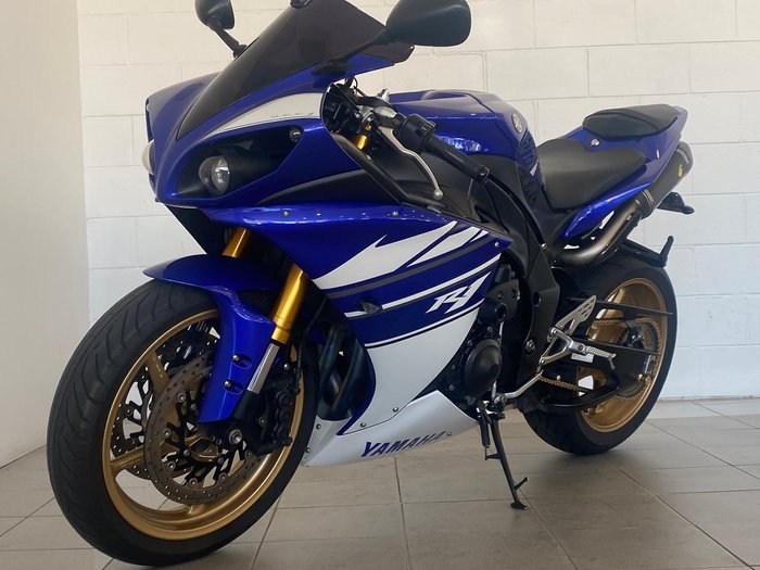 2010 Yamaha YZF-R1 R1 Blue