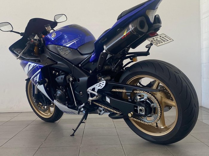 2010 Yamaha YZF-R1 R1 Blue