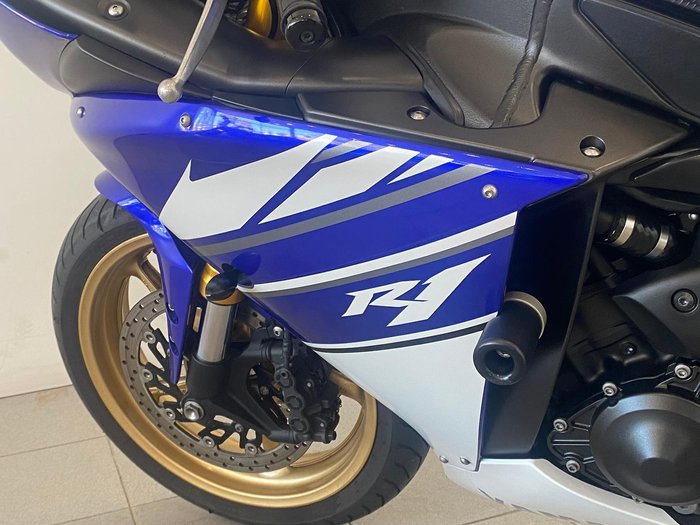 2010 Yamaha YZF-R1 R1 Blue