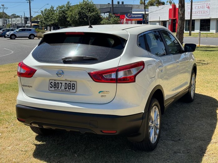 2015 Nissan QASHQAI ST