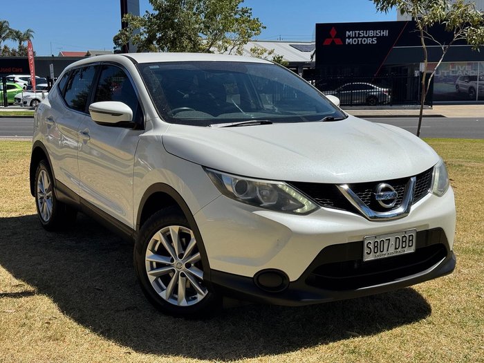2015 Nissan QASHQAI ST