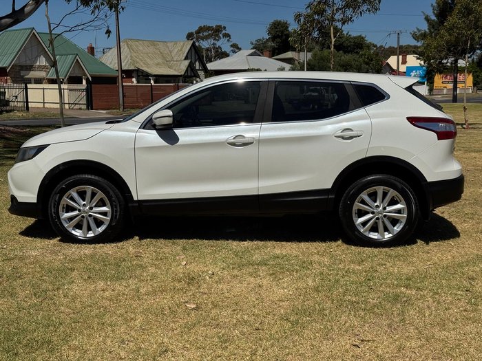 2015 Nissan QASHQAI ST