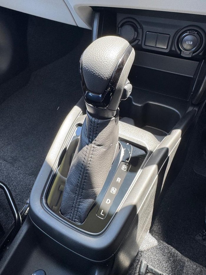 2025 Suzuki Swift Hybrid