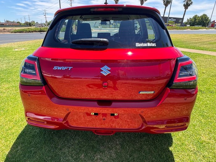 2025 Suzuki Swift Hybrid