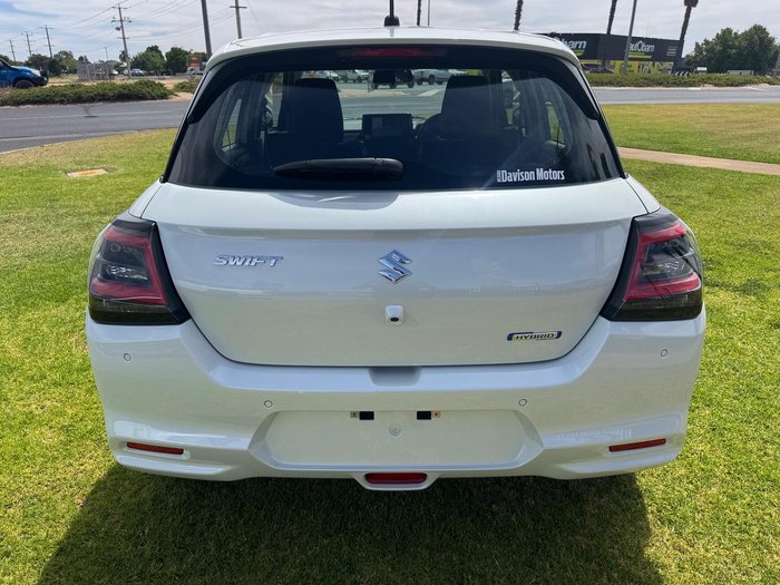 2025 Suzuki Swift Hybrid