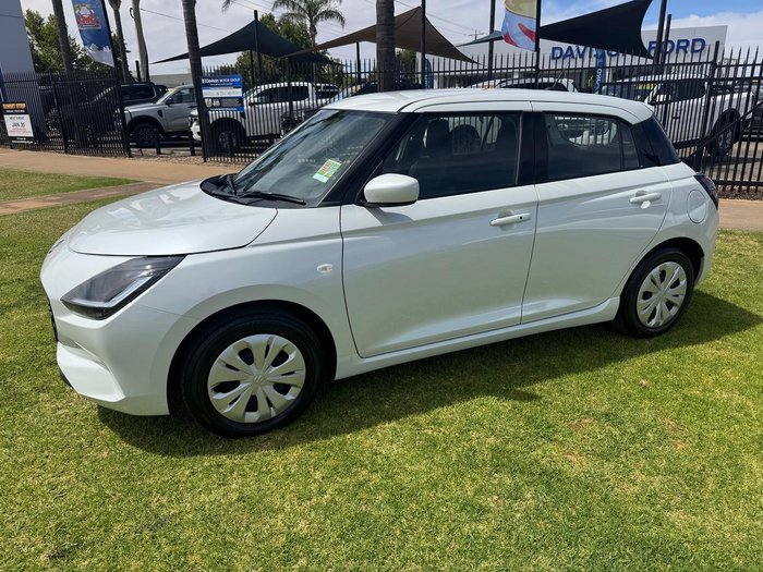 2025 Suzuki Swift Hybrid