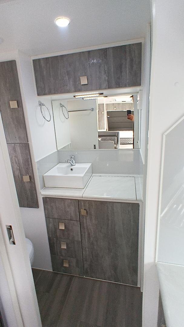 2021 Red Centre Kimberley Plus 206