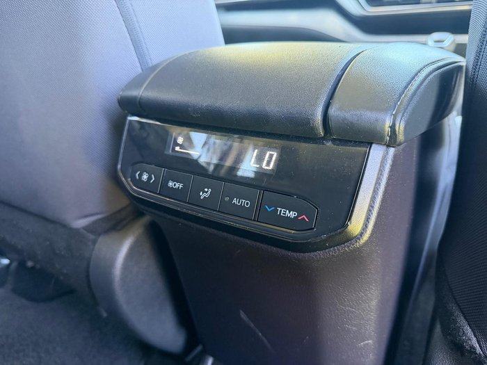 2024 Toyota Kluger GX