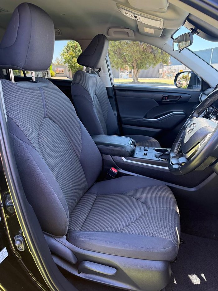 2024 Toyota Kluger GX