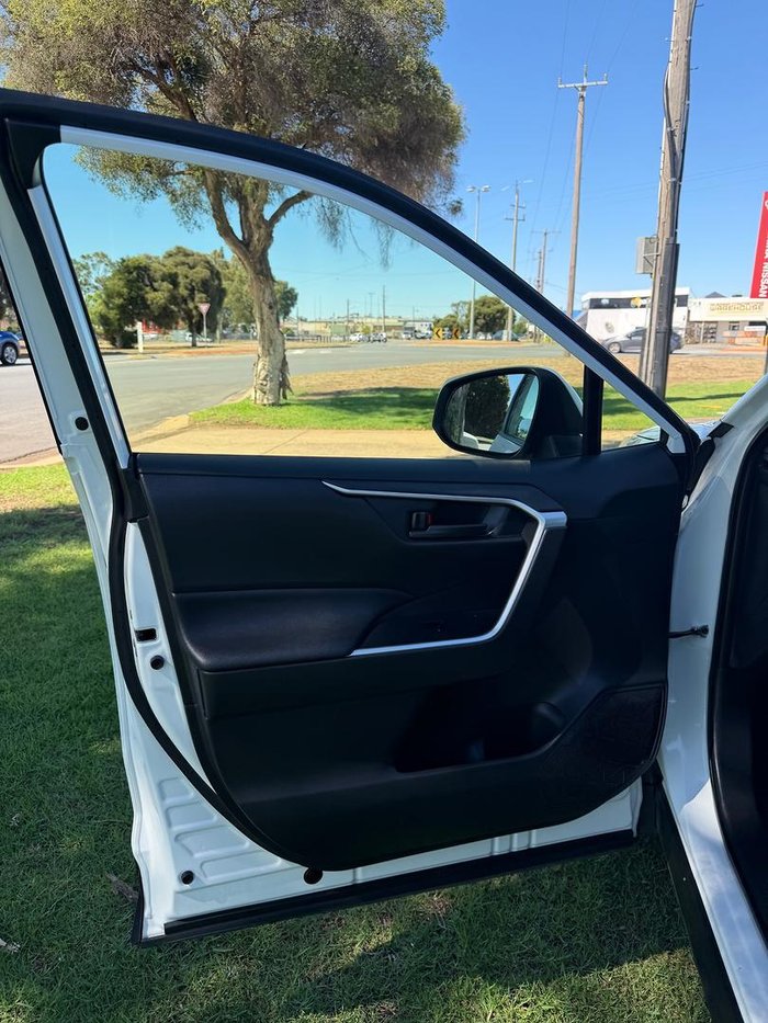 2023 Toyota RAV4 GX