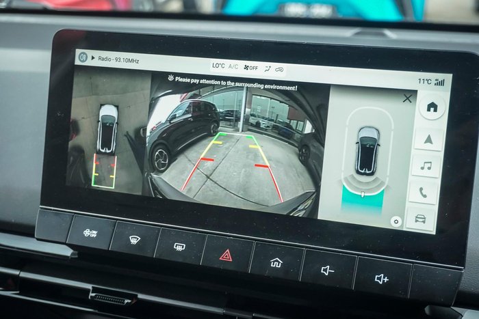 2024 MG MG4 Essence 64 150kW