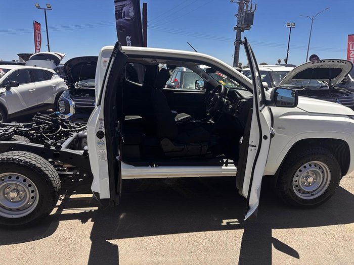 2025 Mitsubishi Triton GLX