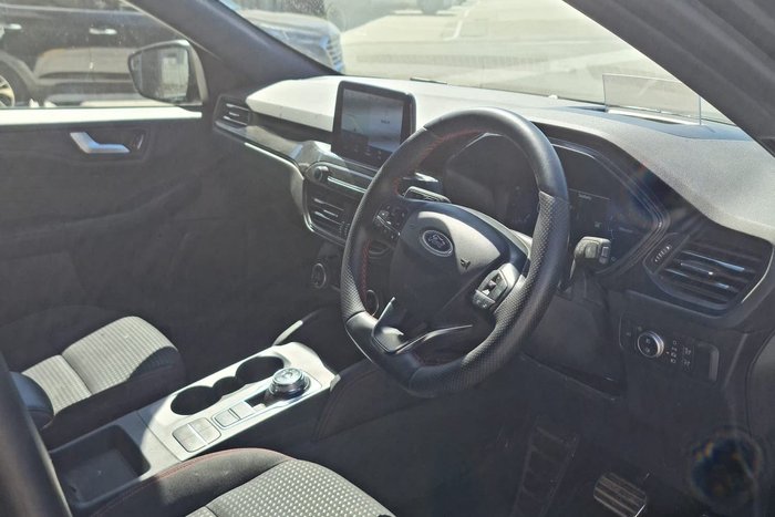 2022 Ford Escape ST-Line