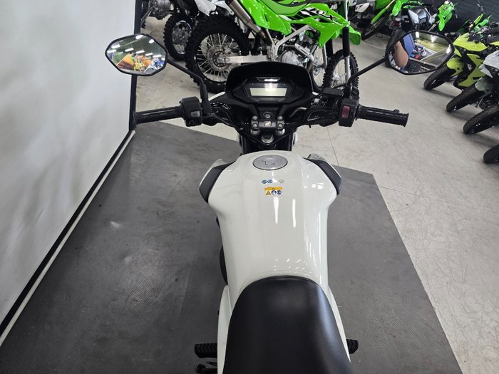 2023 Honda CB125F (CBF125) White