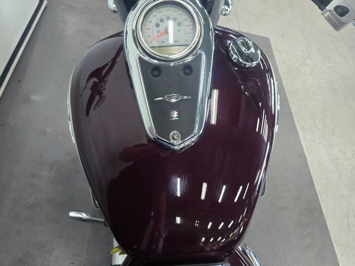 2010 Suzuki BOULEVARD (C109R) Red