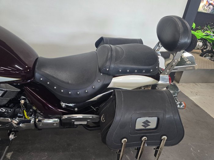 2010 Suzuki BOULEVARD (C109R) Red