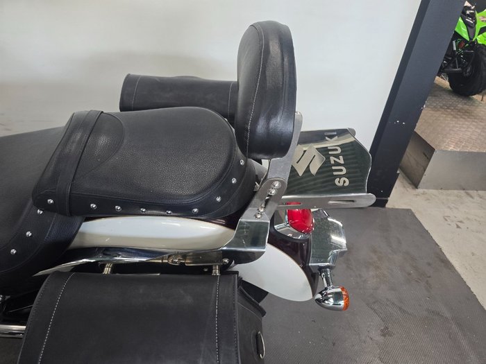 2010 Suzuki BOULEVARD (C109R) Red