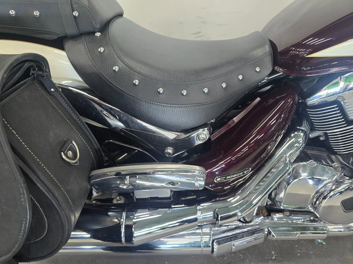 2010 Suzuki BOULEVARD (C109R) Red