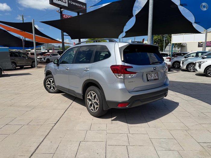 2021 Subaru Forester 2.5i