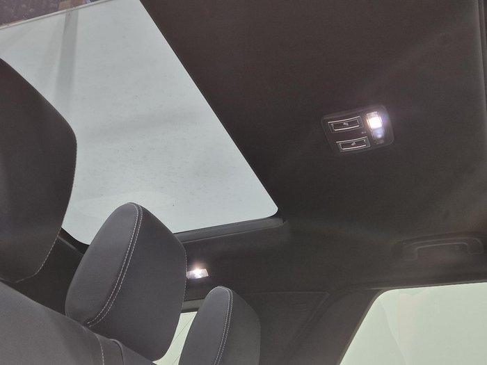 2025 Land Rover Discovery D350 S