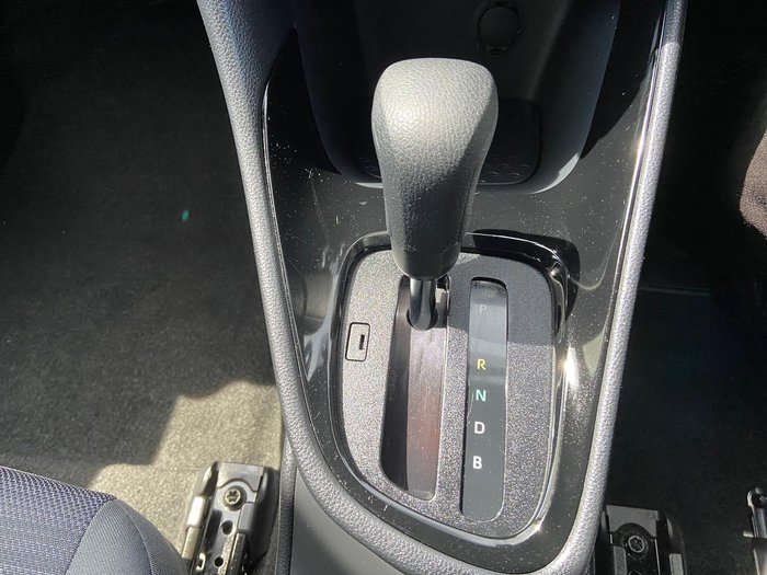 2022 Toyota Yaris Ascent Sport MXPA10R Crystal Pearl