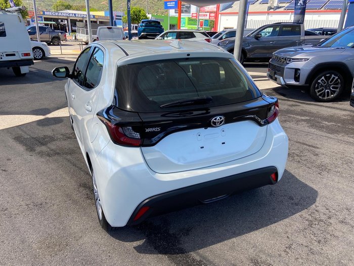 2022 Toyota Yaris Ascent Sport MXPA10R Crystal Pearl