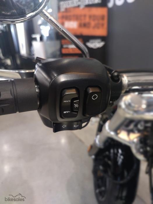 2025 Harley-Davidson Breakout 117 (FXBR) Softail Black