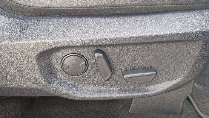 2025 Ford Ranger PHEV Stormtrak